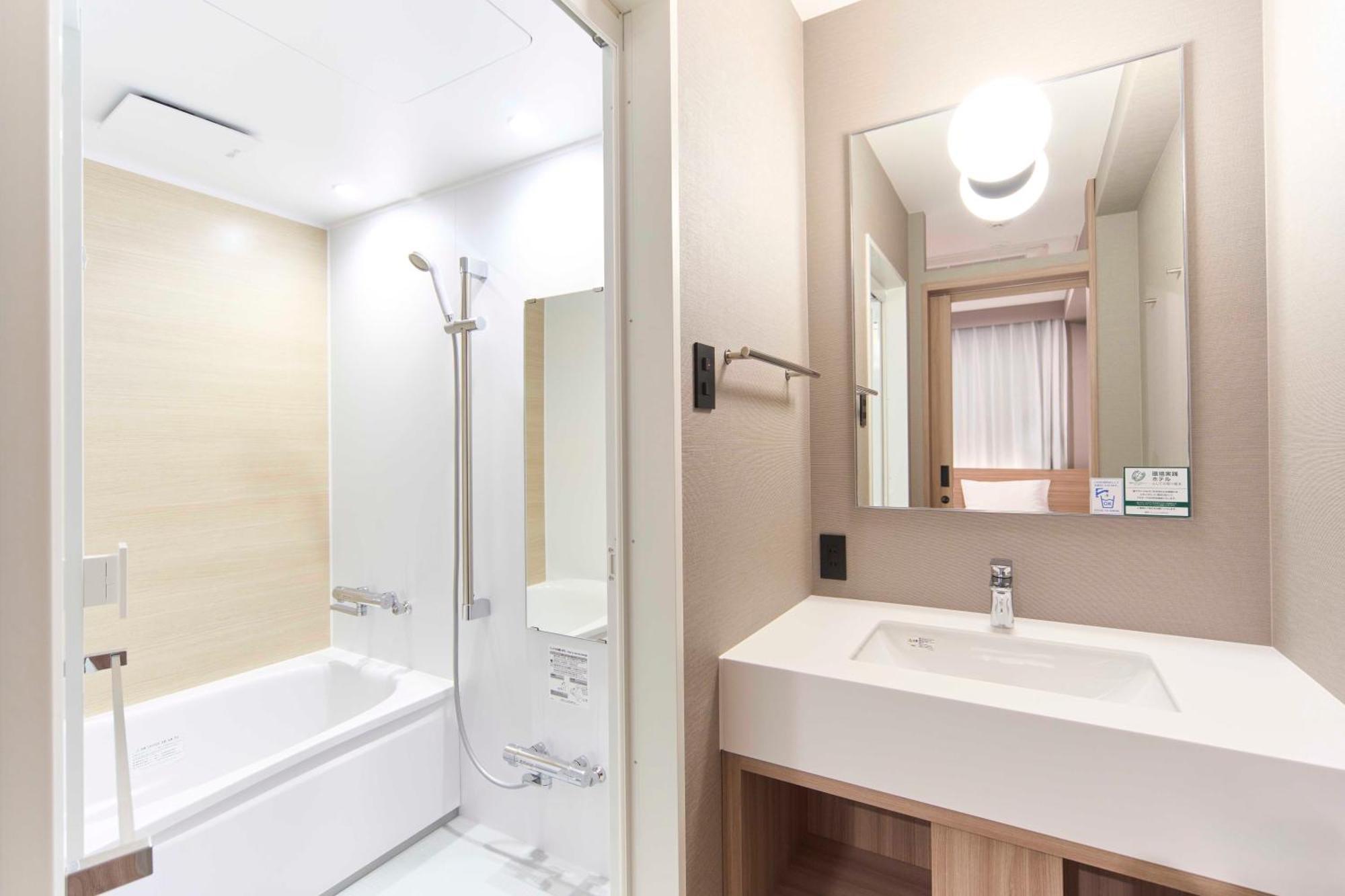 Washington R&B Hotel Umeda East Osaka Dış mekan fotoğraf
